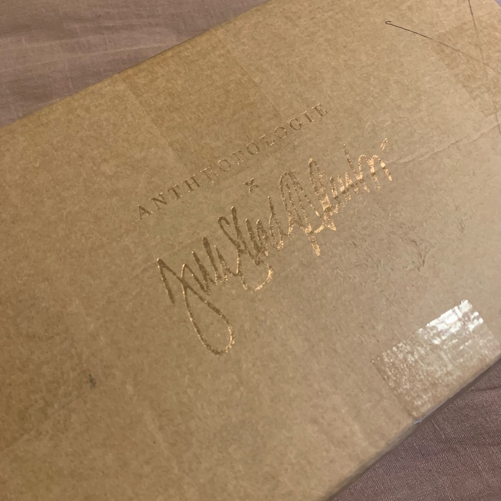 ANTHROPOLOGIE  Sneakers! - Picture 4 of 5